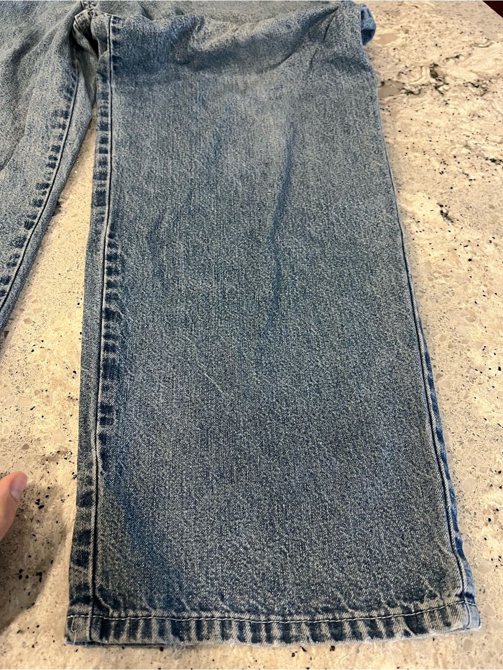 Vintage Tommy Hilfiger Men’s Washed Blue Relaxed Carpenter Jeans - Picture 9 of 11